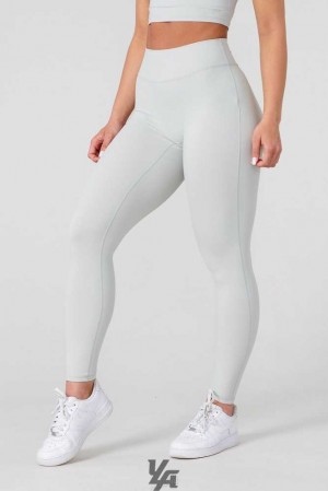 Succulent Grey YoungLa W209 Level Up Leggings | 6723-ODIPG