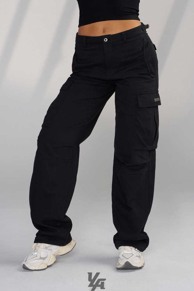 Black YoungLa W206 - Metro Cargos | 7846-NHZWG