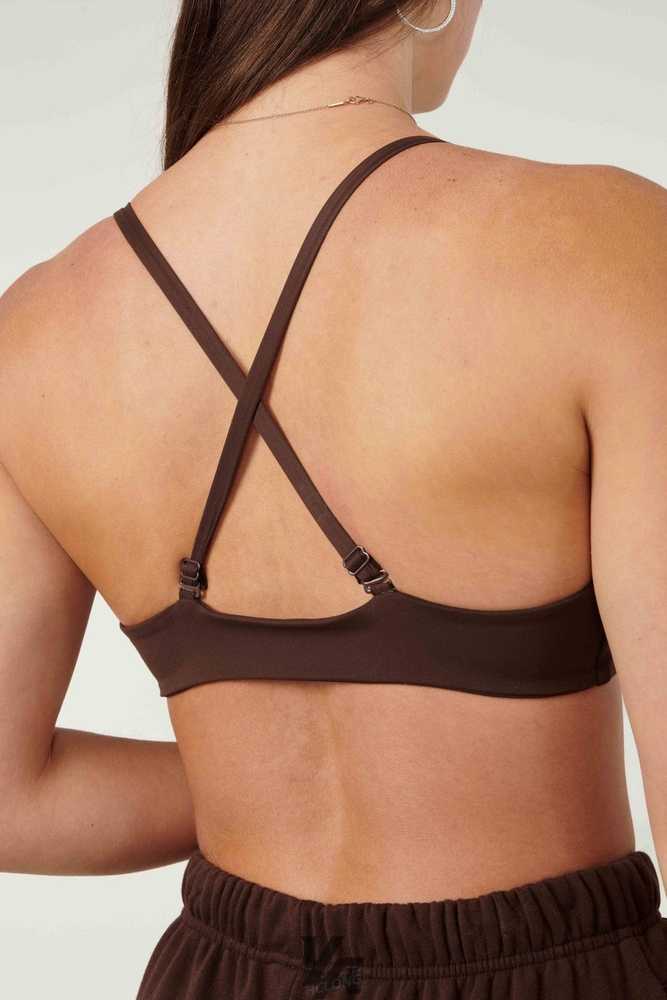 Black YoungLa W326 Spiral Sports Bra | 4209-WKNRT